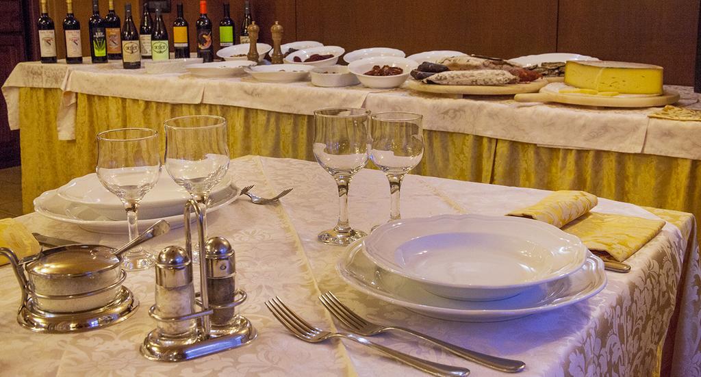 Hotel Dama Bianca Valtournenche Zewnętrze zdjęcie